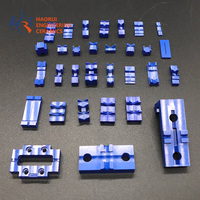 Pièces en céramique de zircone bleue sur mesure à rainure en V pour support de fusion de fibres optiques
