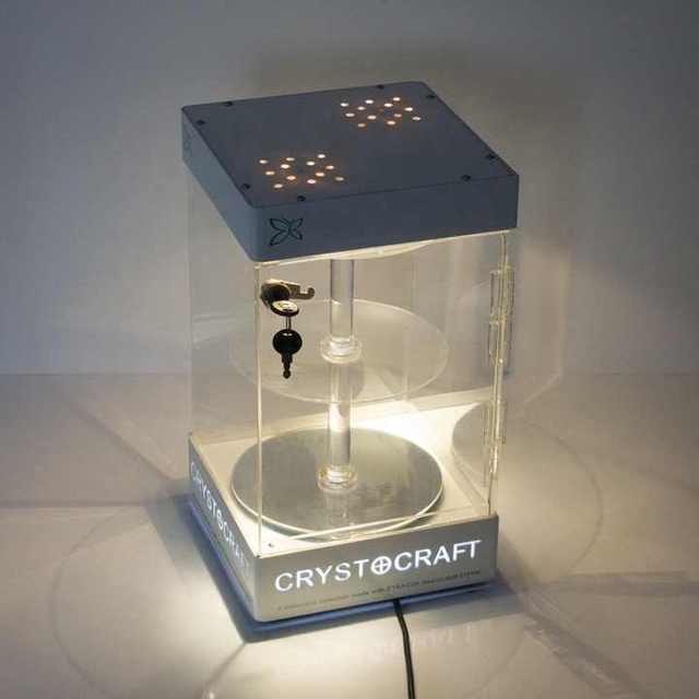 Acrylic Rotating Jewelry Display Stand Bracelet Earring Ring Organizer Jewelry Display case with Lock