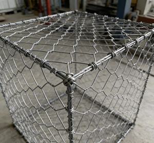 Yüksek Kaliteli Sıcak Daldırma Galvanizli Kaynaklı Gabion Tel Örgü Çit Kutusu Taş Kafesleri Galfan Kaynaklı Gabion Sepetleri İstinat Duvarı Çiti - Product Image 1