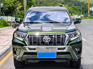 Coches usados en stock: Toyota Prado 3.5L TX-L NAVI 2018 con rueda de repuesto trasera, 4x4, 7 plazas, todoterreno. Venta al por mayor de coches de segunda mano para exportación. - Product Image 1