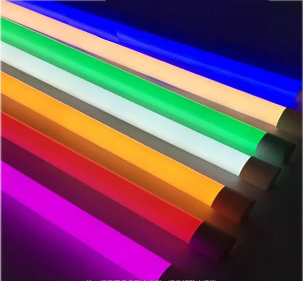 Tubi LED RGB 1.2M 18W 0.6M 9W RGB cambianti di colore della maniglia ricaricabile senza fili del ODM dell'oem con telecomando