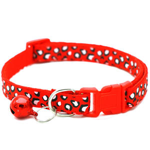 Leopardenmuster 1,0cm Acryl Haustier-Halsband Niedliches Ausziehbares Einziehbares Halsband für Katzen und Hunde Outdoor-Hundeausführ Zubehör - Product Image 4