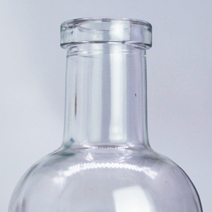 Bouteilles en verre <span class=keywords><strong>de</strong></span> <span class=keywords><strong>bonne</strong></span> qualité et à prix raisonnable, bouteille en verre transparente <span class=keywords><strong>de</strong></span> 500 ml pour la vodka, la <span class=keywords><strong>tequila</strong></span>, le whisky, les spiritueux, les liqueurs - Product Image 4