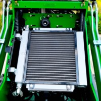 DGER 35 PS Kubota Motor Diesel Kompaktlader Kompaktes Design Forstmulcher-Anbaugerät Raupenfahrzeug Gebraucht Inklusive Schaufel