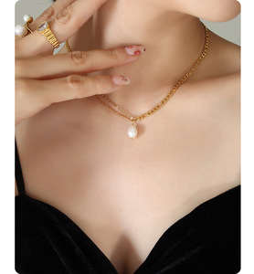 PVD 18K Gold Plated Stainless Steel Figaro Chain with Freshwater Pearl Pendant <b>Choker</b> Necklace | Hypoallergenic & Waterpoof - Product Image 4