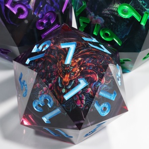 DICE DND ดันเจี้ยนแบบปรับแต่งได้แกนเหลวทำด้วยมือ RPG 50mm แกนมังกร D20แบบ RPG ขนาด50มม. - Product Image 2