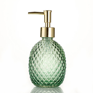 Set de Viaje con Dispensador Tipo Rombo de Gran Capacidad, con Champú, Gel de Ducha, Desinfectante de Manos y Detergente para Ropa - Product Image 3