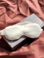 Masque de sommeil en soie de 19 momme, luxueux et lesté, rempli de fibres de soie de mûrier naturelles et de perles, doux, anti-rides