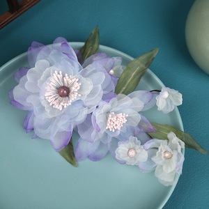 Nuevo tocado Hanfu de diseño original hecho a mano en estilo chino tradicional, pinza para el cabello con flor de epiphyllum morado y tallo suave de gasa. - Product Image 1