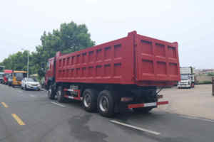 Camion à benne basculante HOWO d'occasion, conduite à gauche et à droite, en bon état, camion à benne basculante 8*4, livraison gratuite - Product Image 2