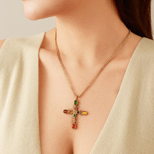 Collar de Cruz de Acero Inoxidable, Chapado en Oro de 18k, con Piedras de Colores, Estilo Bohemio Vintage, Colgante Ajustable, Regalo de Joyería - Product Image 2