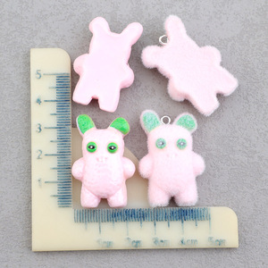 بيع بالجملة لطيف الأسنان مضحك الكرتون الملونة الراتنج ديي غير المرغوب فيه الهاتف تصميم مخصص سلسلة المفاتيح قلادة - Product Image 5