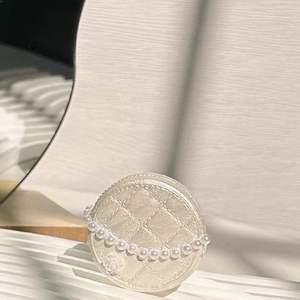 Diffuseur Pierre Parfum Voiture Voiture Longue Durée Maison Net Rouge Ange Poupée À L'intérieur De La Tuyère Décoration Parfum Décoration - Product Image 6