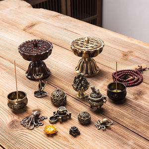 Porte-encens en cuivre en forme de gourde, mini, créatif, style japonais, goutte d'eau, ligne cachée, antique, petit modèle religieux Dehua D167 - Product Image 1