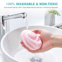 Balle anti-stress souple en forme de fraise rose, emballée individuellement, pour enfants et adultes, vente au détail et en gros