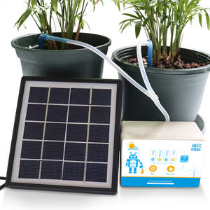 Système d'arrosage automatique solaire Bozai pour plantes d'extérieur - Product Image 1