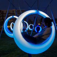 Meubles de jardin, balançoire lumineuse à LED, chaise suspendue, balançoires circulaires en forme de lune, avec protection imperméable pour l'extérieur, 16 couleurs changeantes