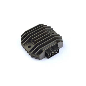 Regolatore Raddrizzatore per Moto Kawasaki ZZR600 ZX600D GPX600 <span class=keywords><strong>R</strong></span> ZXR400 H1 H2 ZZR600 D ZZR 400 600 1990-1992 1993 <span class=keywords><strong>ZX</strong></span> 600D - Product Image 2