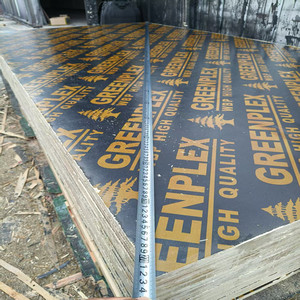 Contrachapado de película negra de 18mm barato/Contrachapado de <span class=keywords><strong>encofrado</strong></span> de hormigón <span class=keywords><strong>fenólico</strong></span> WBP/Contrachapado de madera contrachapada Marina <span class=keywords><strong>Precio</strong></span> de tableros de construcción - Product Image 2