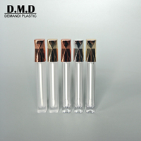 Faible QUANTITÉ MINIMALE DE COMMANDE clair nouvelle conception unique de luxe vide 5 ml 5 ml rose or argent brillant à lèvres tubes pour brillant à lèvres