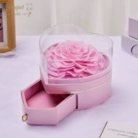 Coffret cadeau de fleurs préservées faites à la main, boîte à bijoux originale en forme de cœur, articles de décoration pour la maison, Saint-Valentin, remise de diplôme, Noël
