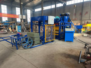 Kaiqian <span class=keywords><strong>QT4</strong></span>-25 tự động rỗng Khối Máy làm với bê tông và áp lực thủy lực đầu tư thấp - Product Image 6