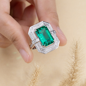 Bague Messi Jewelry MSR-2059 18k émeraude et diamant de laboratoire - Product Image 4