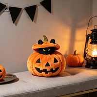 Peluche de chat noir en polyester avec visage brodé en forme de citrouille, jouet décoratif d'Halloween en 3D