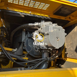 Excavadora Komatsu PC450 usada máquina de servicio pesado con motor de peso operativo de 45 toneladas y componentes de núcleo de bomba gran oferta - Product Image 5