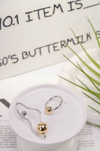 Pendientes o Dijes de Aro Plateados para Mujer, Estilo Punk, Personalizados, para Oreja Perforada, Joyería Exquisita para Fiesta, Nueva Tendencia 2025 - Product Image 5