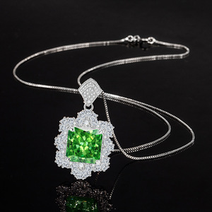Collar de Moda con Colgante Cuadrado de Diamantes de Alto Carbono y Circonitas Coloridas de 12*12mm, Joyería y Accesorios de Cobre para Mujer - Product Image 4