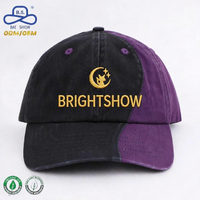 Oem Odm Unisex Katoenen Baseballpet Paars-Zwarte Kleur Geblokkeerde Ontwerpkleur Met Aangepast Borduurlogo Voor Straatfeestkleding