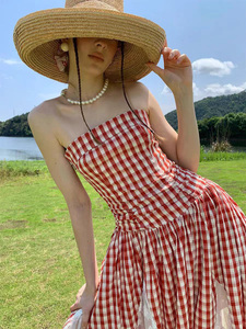 Casual Red and White Dress: Stylish & Versatile for Any Occasion