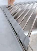 KZR 2026 Nouveauté Égouttoir à vaisselle triangulaire enroulable pour évier en acier inoxydable 304