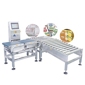 Système de pesage automatique en ligne avec convoyeur incliné accéléré et système de rejet - Product Image 1