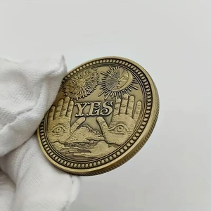 Pièce <span class=keywords><strong>de</strong></span> monnaie dorée imprimée en typographie à l'aiguille, style moderne, pour <span class=keywords><strong>jeu</strong></span> <span class=keywords><strong>de</strong></span> fête d'Halloween - Product Image 1