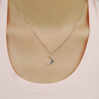 Classique Vente Chaude 925 Bijoux Minimalistes En Argent Plaqué Or Croissant De Lune Phase Pendentif Collier Unisexe