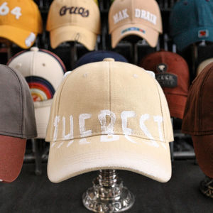 Женская бейсболка с надписью - Product Image 4