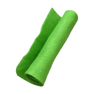 Hot Bán 2Mm 2.5Mm 3Mm 260-360G Thể Thao Cảm Thấy <span class=keywords><strong>Polyester</strong></span> Cricket Bóng Cảm Thấy Không Dệt Mềm Bóng Bóng Màu Xanh Lá Cây Cảm Thấy Cho Bán - Product Image 5