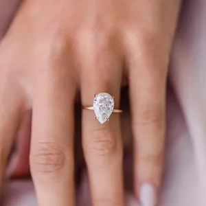 Anel de noivado 14k de ouro liso, anel de alta qualidade com pedra de corte de moissanite, ouro rosa, perfeito para presente