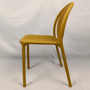 Chaises de loisirs empilables imperméables en plastique pour restaurants, jardins, bistro, chaises d'extérieur pour la gastronomie