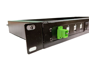 Fixe Type De Fusion Monté En Rack LC SC Adaptateur <span class=keywords><strong>12</strong></span> 24 Port 1 <span class=keywords><strong>u</strong></span> SC Adaptateur Rack Fiber Optique Patch Panal - Product Image 4