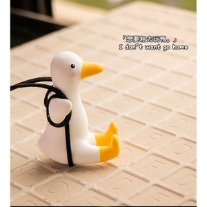 จี้ห้อยรถรูปเป็ดนิชิกิน ของตกแต่งภายในรถยนต์ ทำจากโลหะผสม การ์ตูนน่ารัก ของประดับกระจกมองหลัง ของเล่นเป็ดน่ารัก - Product Image 1