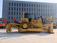 Bulldozer sur chenilles Caterpillar CAT D8R d'occasion à faible abrasion, de qualité supérieure, à prix compétitif pour la construction et les travaux de terrassement - En vente