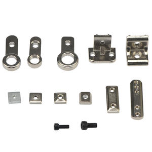 Accessoires pour bras robotique Tianxing pour machine de moulage par injection : Fixations, écrous simples/doubles à cinq trous LM5, pièces de gabarit, quincaillerie, ventouses - Product Image 1