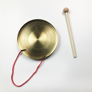Gong à main de 10 cm en laiton et cuivre, instruments de percussion pour chapelle et opéra, avec marteau de jeu rond - Vente en gros - Product Image 2
