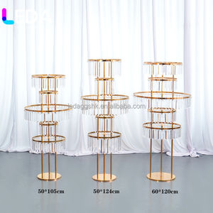 LEDA ชุดตกแต่งดอกไม้งานแต่งงานสุดหรูหราสีทอง พร้อมอุปกรณ์ประกอบฉาก ชั้นวางดอกไม้รูปชิงช้าสวรรค์หลายชั้น ทำจากเหล็กดัดเคลือบไฟฟ้า - Product Image 1