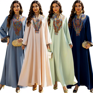 Robe de luxe pour <span class=keywords><strong>femmes</strong></span> musulmanes au printemps et en automne, robe élégante brodée à imprimé numérique, vêtements islamiques simples - Product Image 6