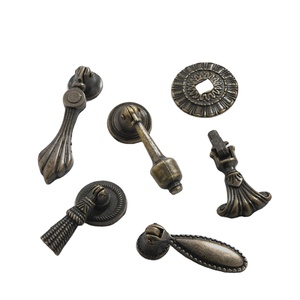 European Style Antique Zinc Alloy Single Hole Cabinet <b>Door</b> Handle Bronze Pastoral Wardrobe Drawer Handle - Product Image 2