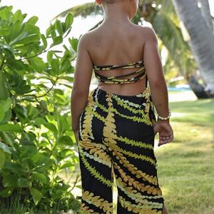 Robe plissée florale douce et agréable pour la peau, personnalisée par OEM, 100% coton, robe hawaïenne pour enfants - Product Image 5